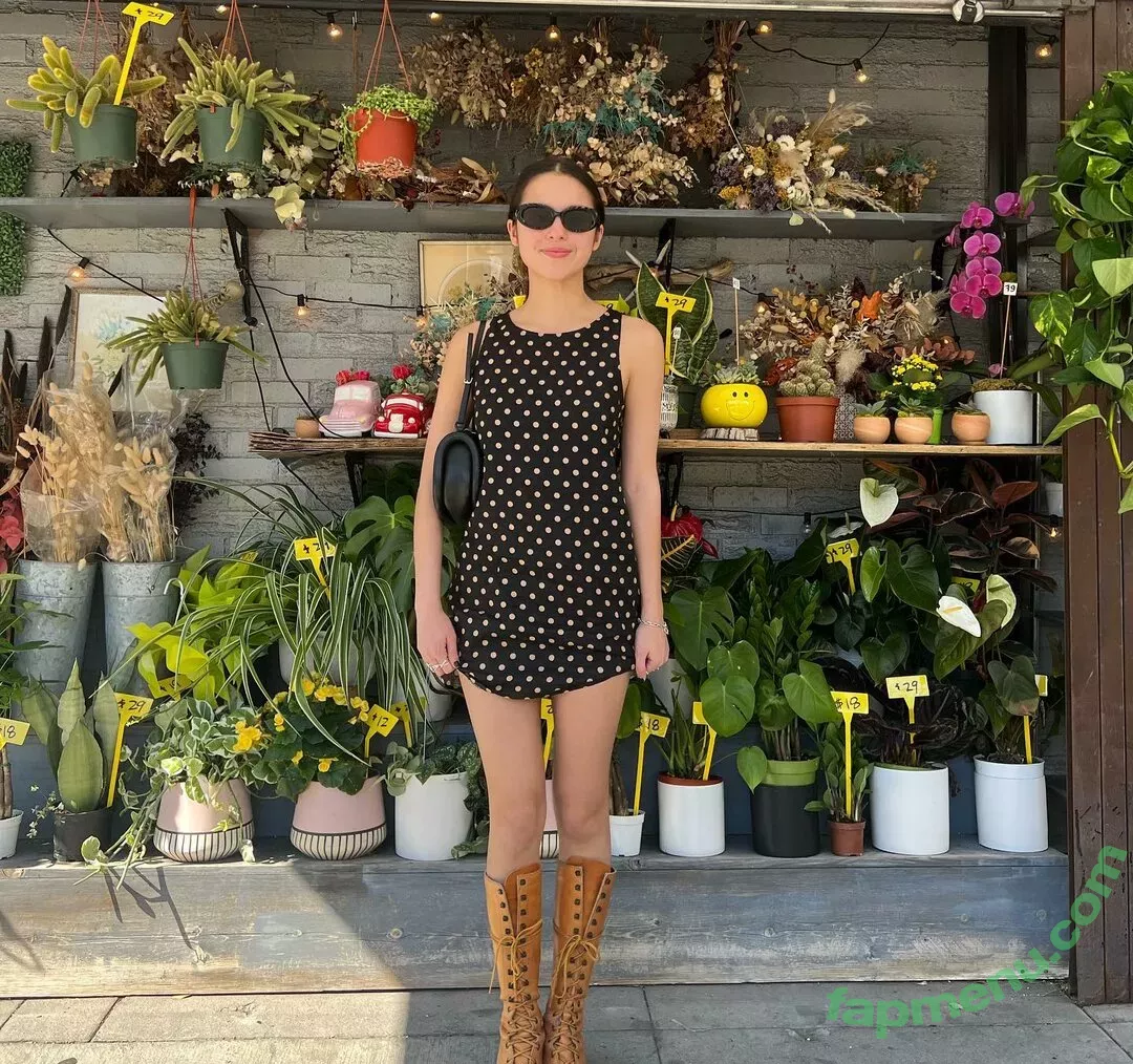 Olivia Rodrigo nude photo #2084 (oliviarodrigo)