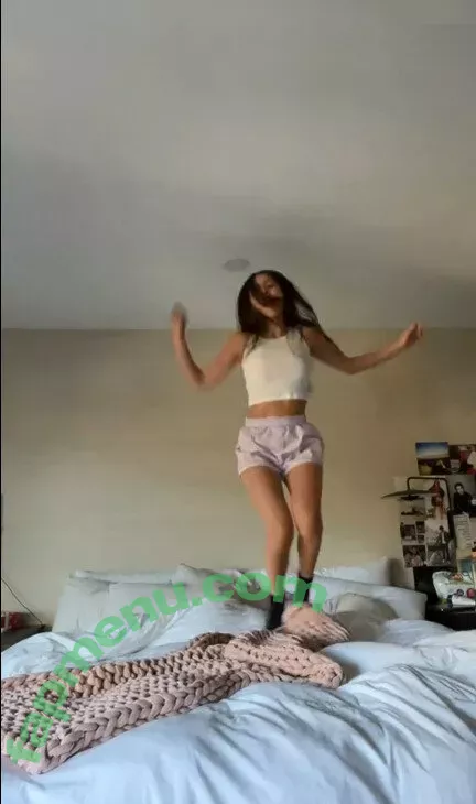 Olivia Rodrigo nude photo #2177 (oliviarodrigo)