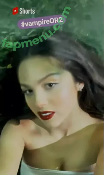 Olivia Rodrigo nude photo #2179 (oliviarodrigo)