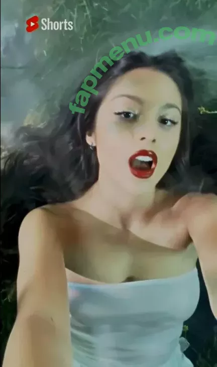 Olivia Rodrigo nude photo #2189 (oliviarodrigo)