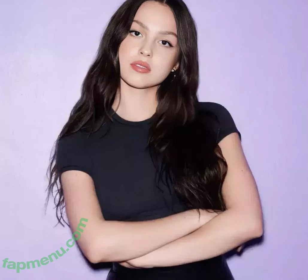 Olivia Rodrigo nude photo #2203 (oliviarodrigo)