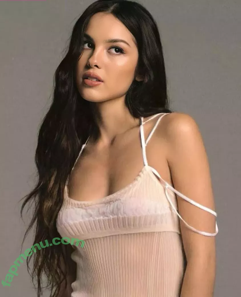 Olivia Rodrigo nude photo #2209 (oliviarodrigo)