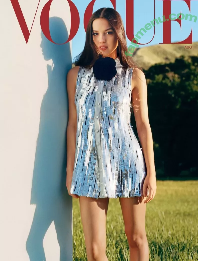 Olivia Rodrigo nude photo #2220 (oliviarodrigo)