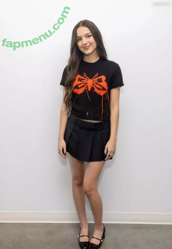 Olivia Rodrigo nude photo #2237 (oliviarodrigo)