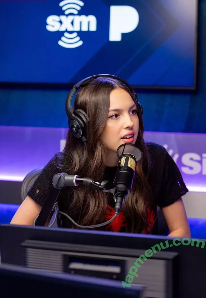 Olivia Rodrigo nude photo #2238 (oliviarodrigo)