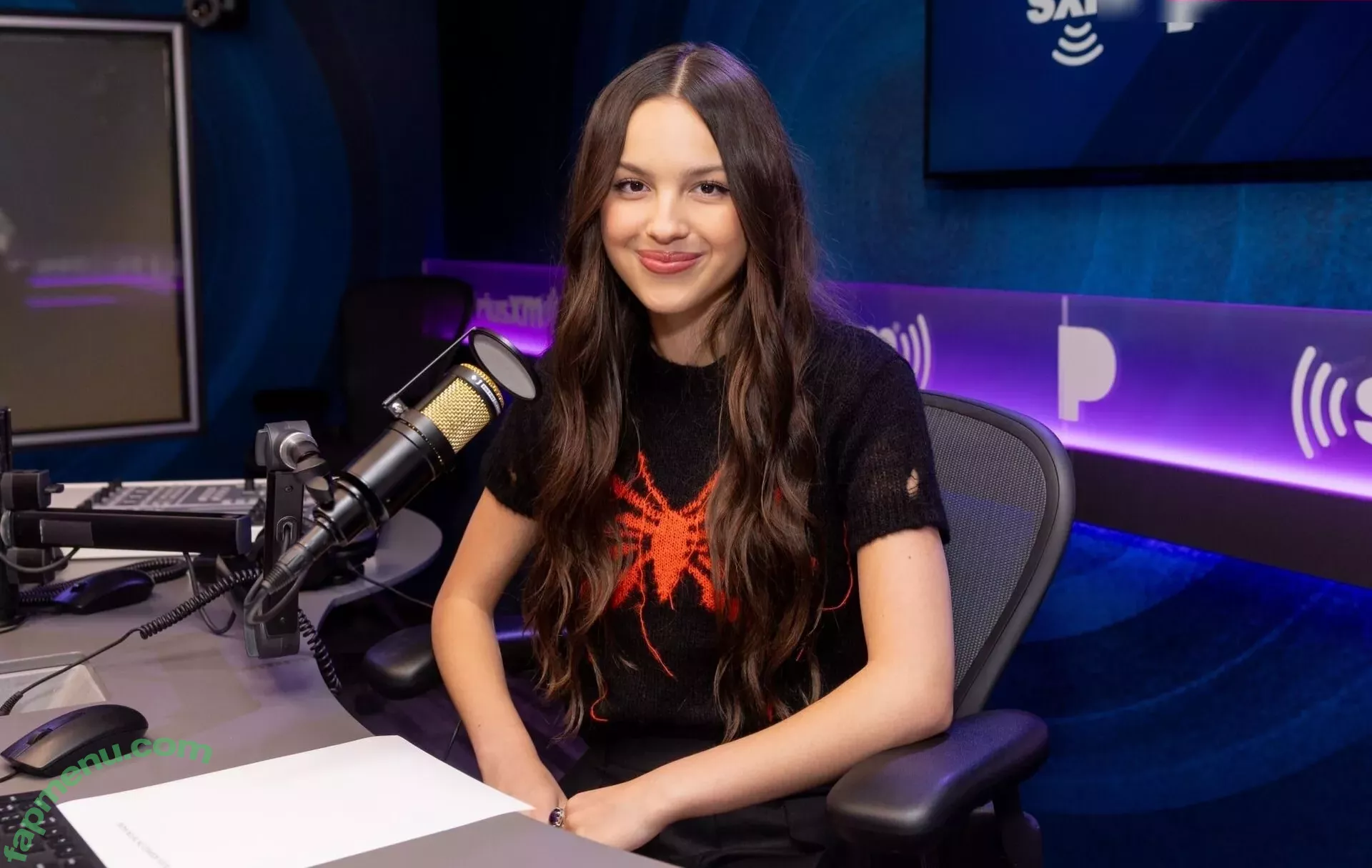 Olivia Rodrigo nude photo #2240 (oliviarodrigo)