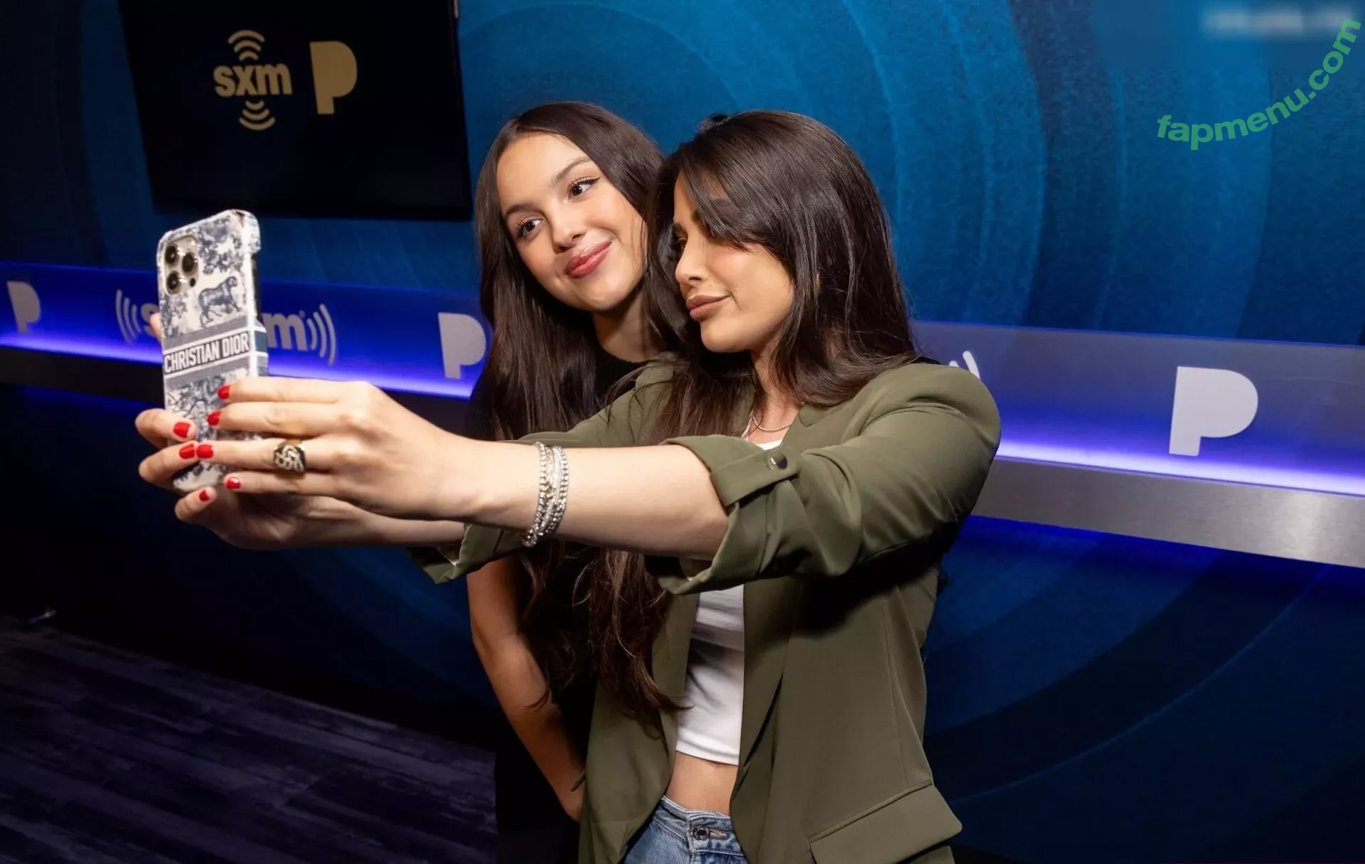 Olivia Rodrigo nude photo #2247 (oliviarodrigo)