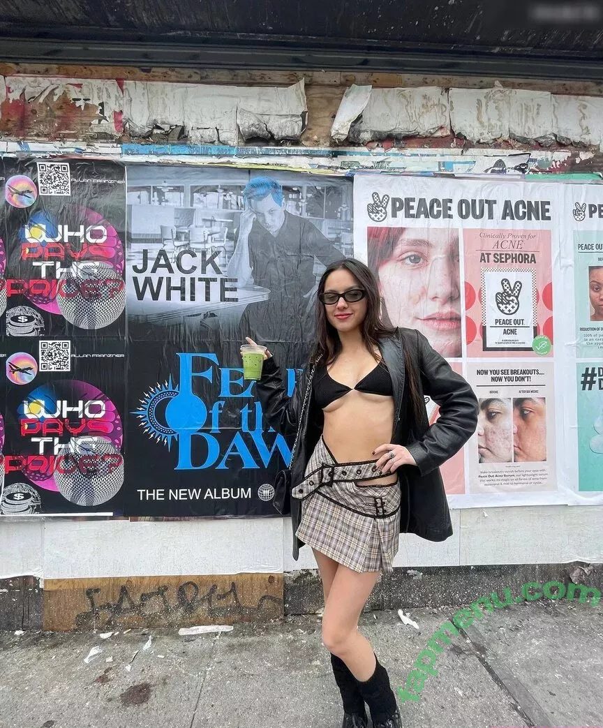 Olivia Rodrigo nude photo #2265 (oliviarodrigo)