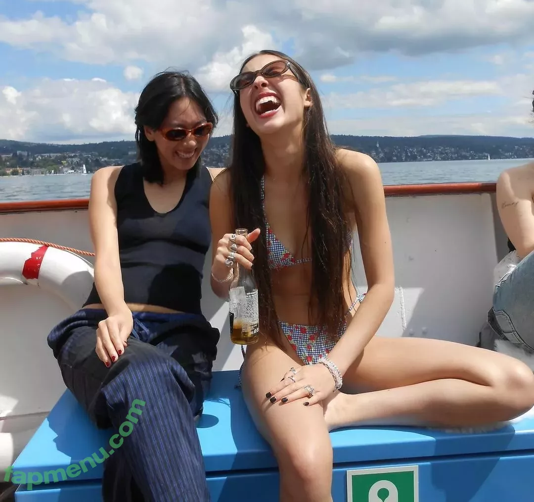 Olivia Rodrigo nude photo #2412 (oliviarodrigo)