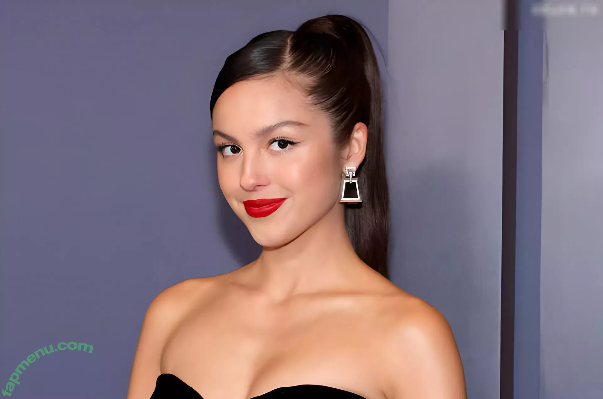 Olivia Rodrigo nude photo #2425 (oliviarodrigo)