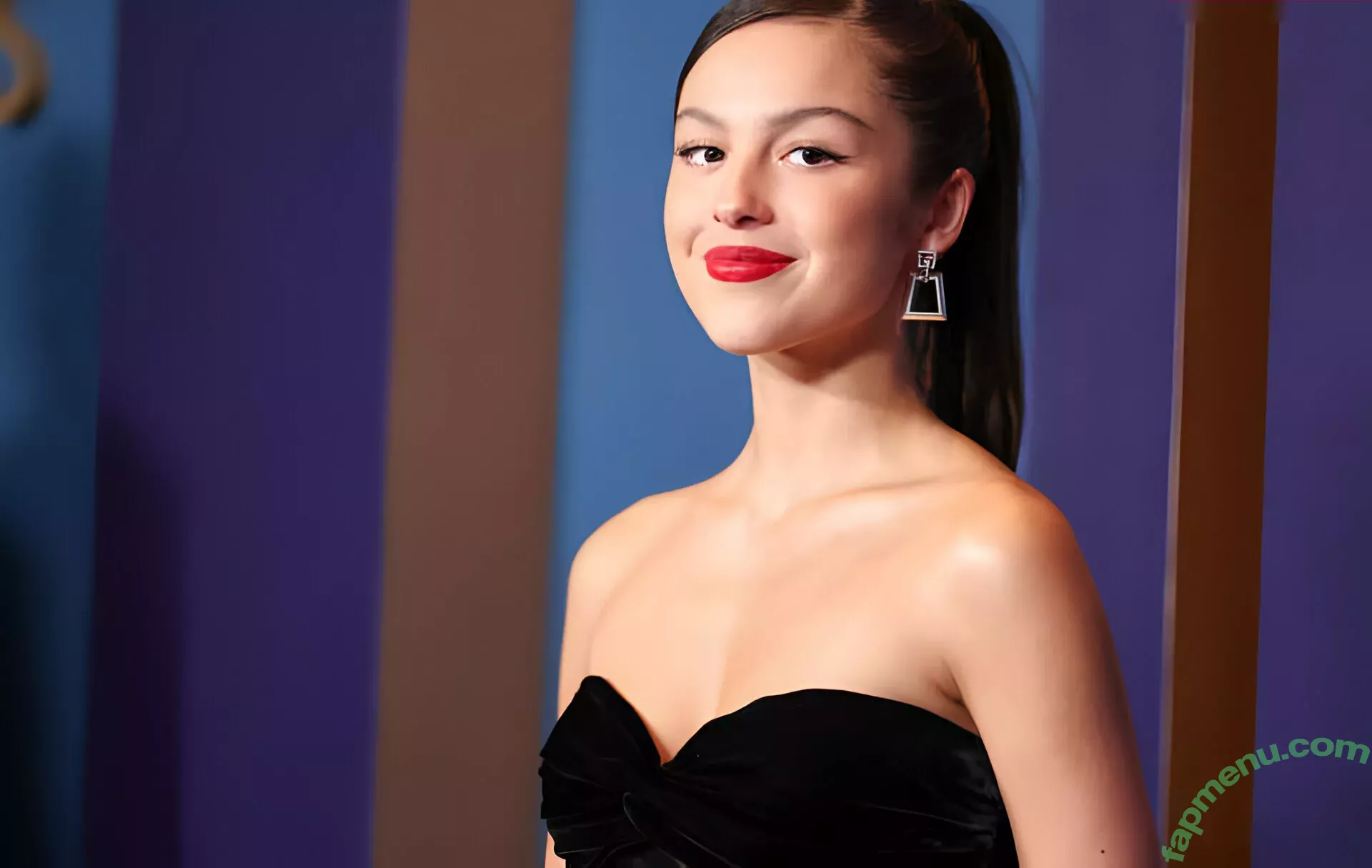 Olivia Rodrigo nude photo #2428 (oliviarodrigo)