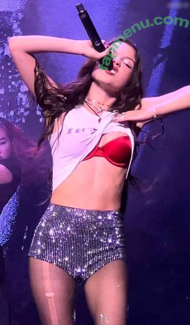 Olivia Rodrigo nude photo #2465 (oliviarodrigo)