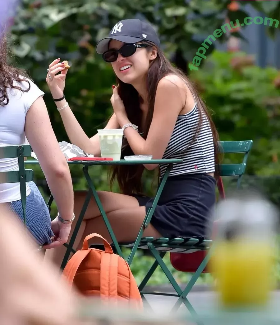 Olivia Rodrigo nude photo #2524 (oliviarodrigo)