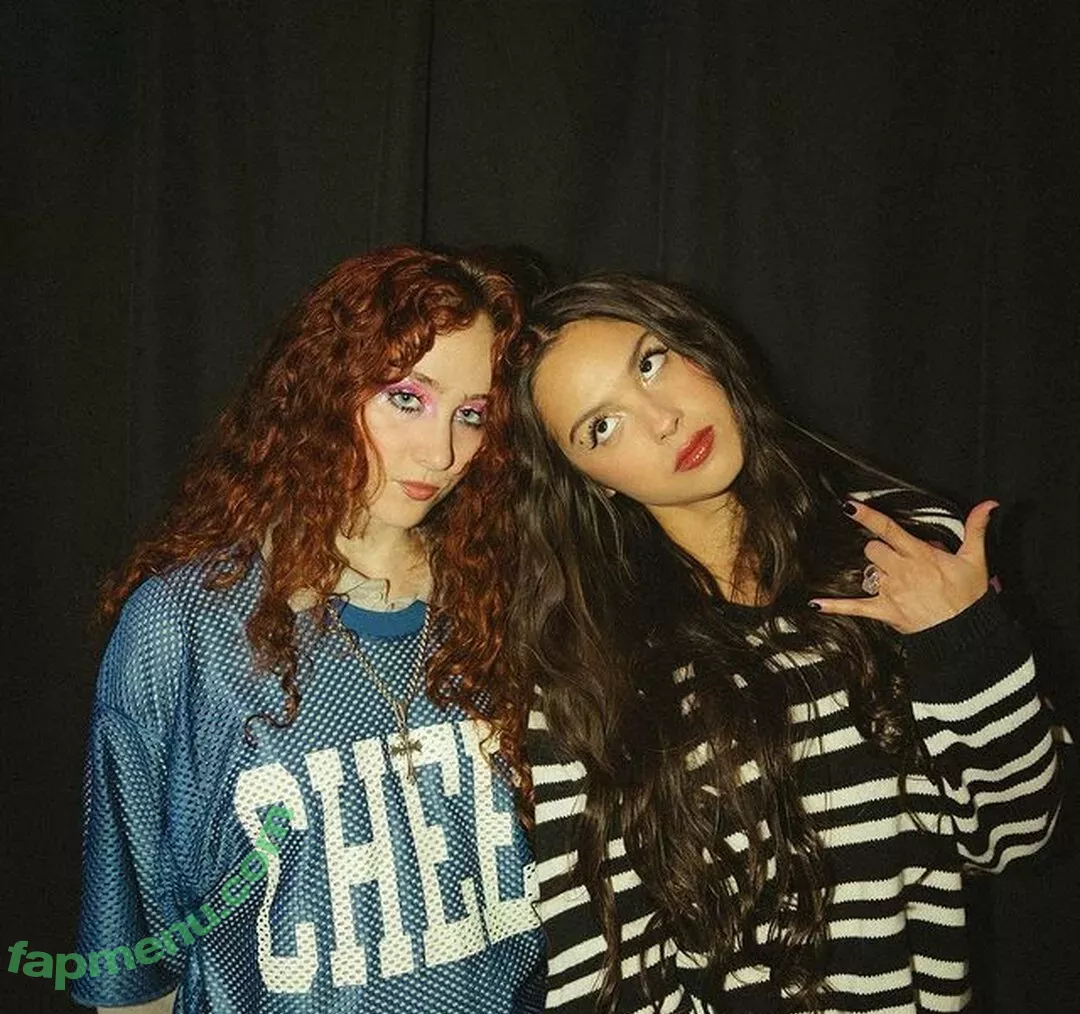 Olivia Rodrigo nude photo #2602 (oliviarodrigo)