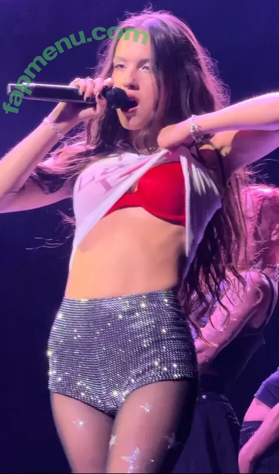 Olivia Rodrigo nude photo #2620 (oliviarodrigo)