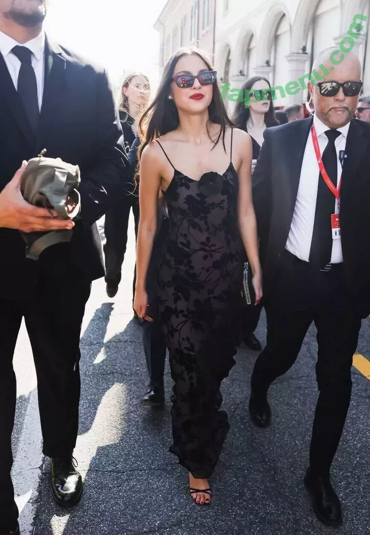 Olivia Rodrigo nude photo #2629 (oliviarodrigo)