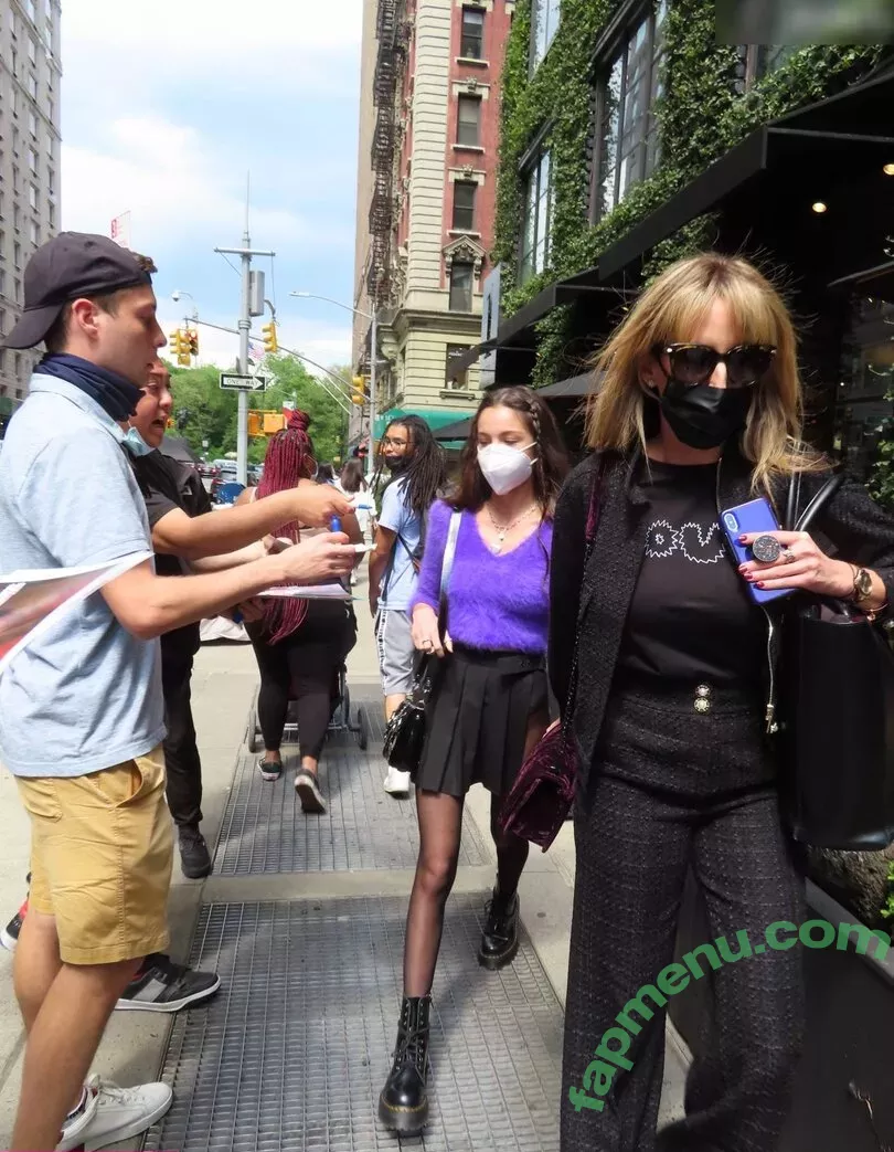 Olivia Rodrigo nude photo #2661 (oliviarodrigo)