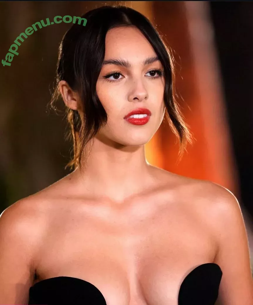 Olivia Rodrigo nude photo #2706 (oliviarodrigo)