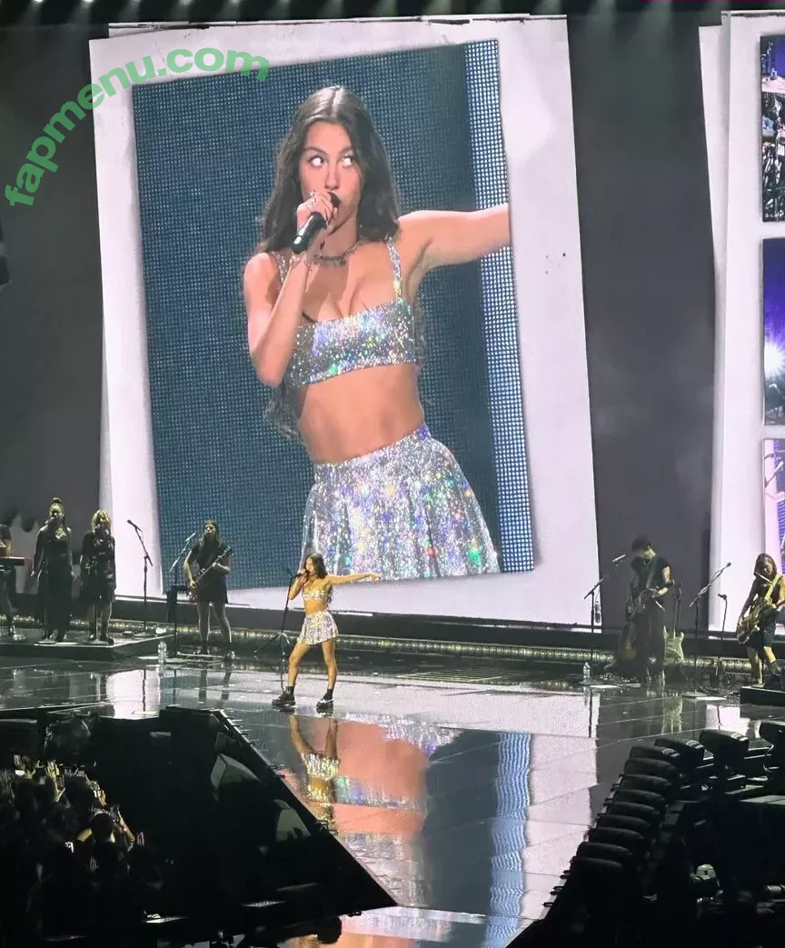 Olivia Rodrigo nude photo #2801 (oliviarodrigo)