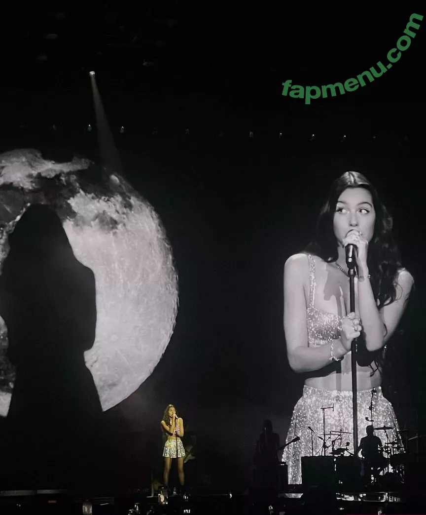 Olivia Rodrigo nude photo #2811 (oliviarodrigo)