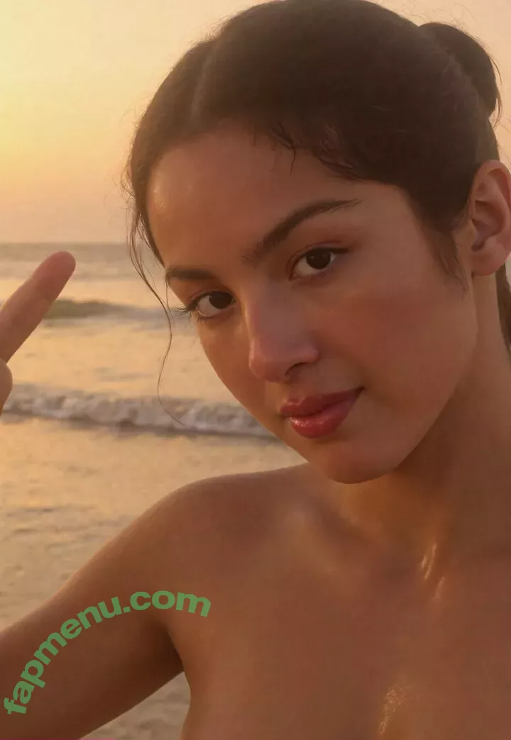 Olivia Rodrigo nude photo #2938 (oliviarodrigo)