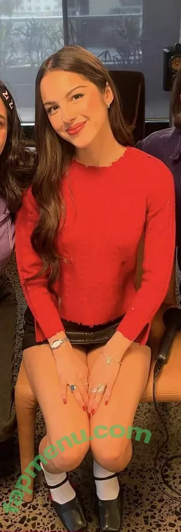 Olivia Rodrigo nude photo #2946 (oliviarodrigo)