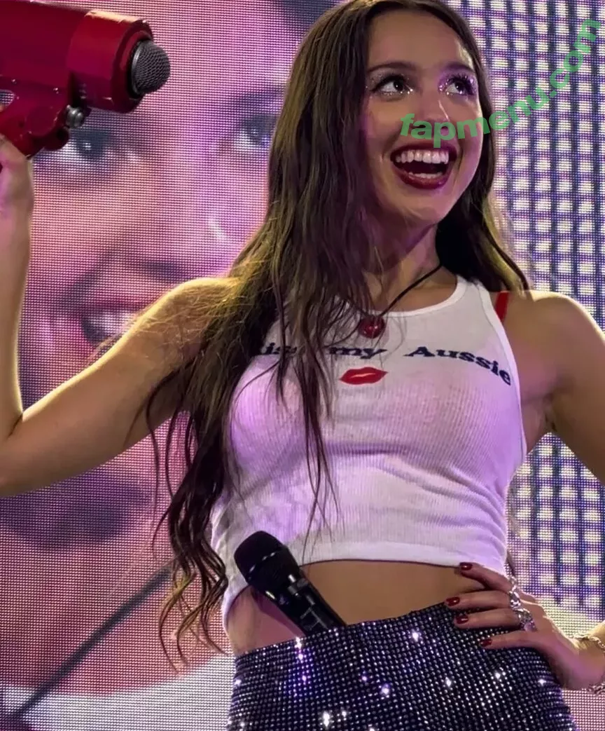 Olivia Rodrigo nude photo #2982 (oliviarodrigo)