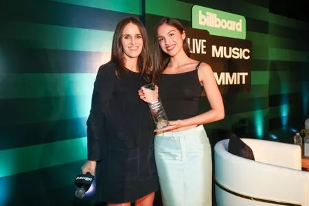 Olivia Rodrigo / oliviarodrigo nude photo #3398