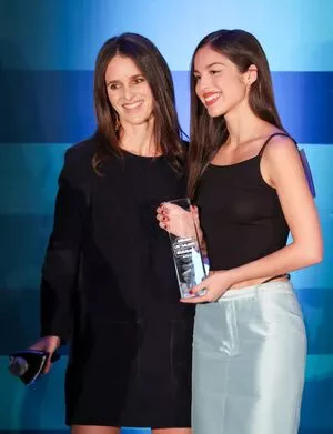 Olivia Rodrigo / oliviarodrigo nude photo #3400