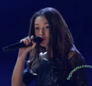 Olivia Rodrigo / oliviarodrigo nude photo #3710