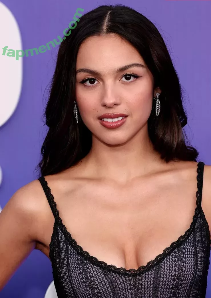 Olivia Rodrigo nude photo #3096 (oliviarodrigo)