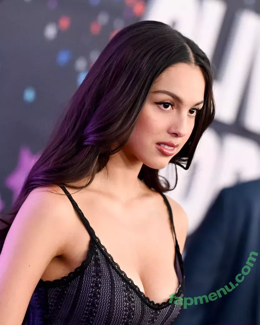 Olivia Rodrigo nude photo #3133 (oliviarodrigo)