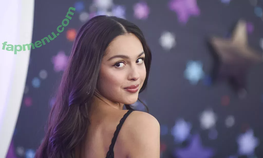 Olivia Rodrigo nude photo #3140 (oliviarodrigo)