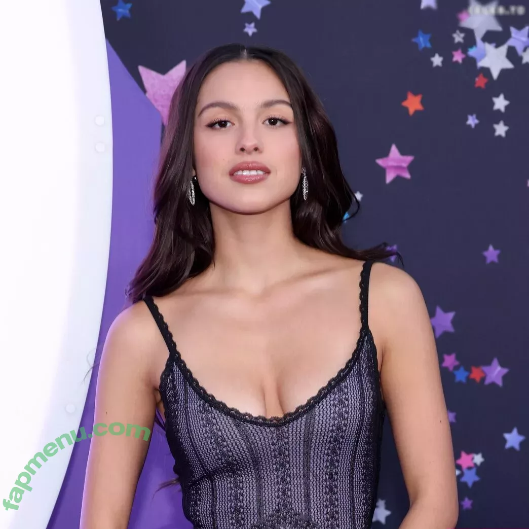 Olivia Rodrigo nude photo #3148 (oliviarodrigo)