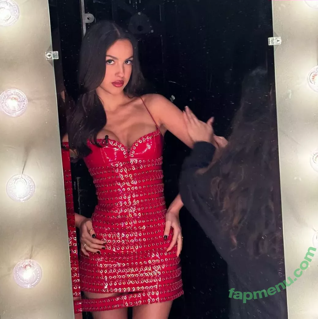 Olivia Rodrigo nude photo #3212 (oliviarodrigo)