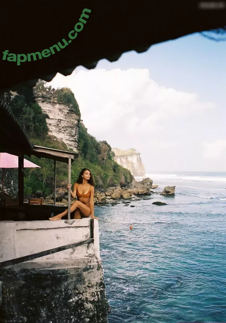 Olivia Rodrigo nude photo #3285 (oliviarodrigo)