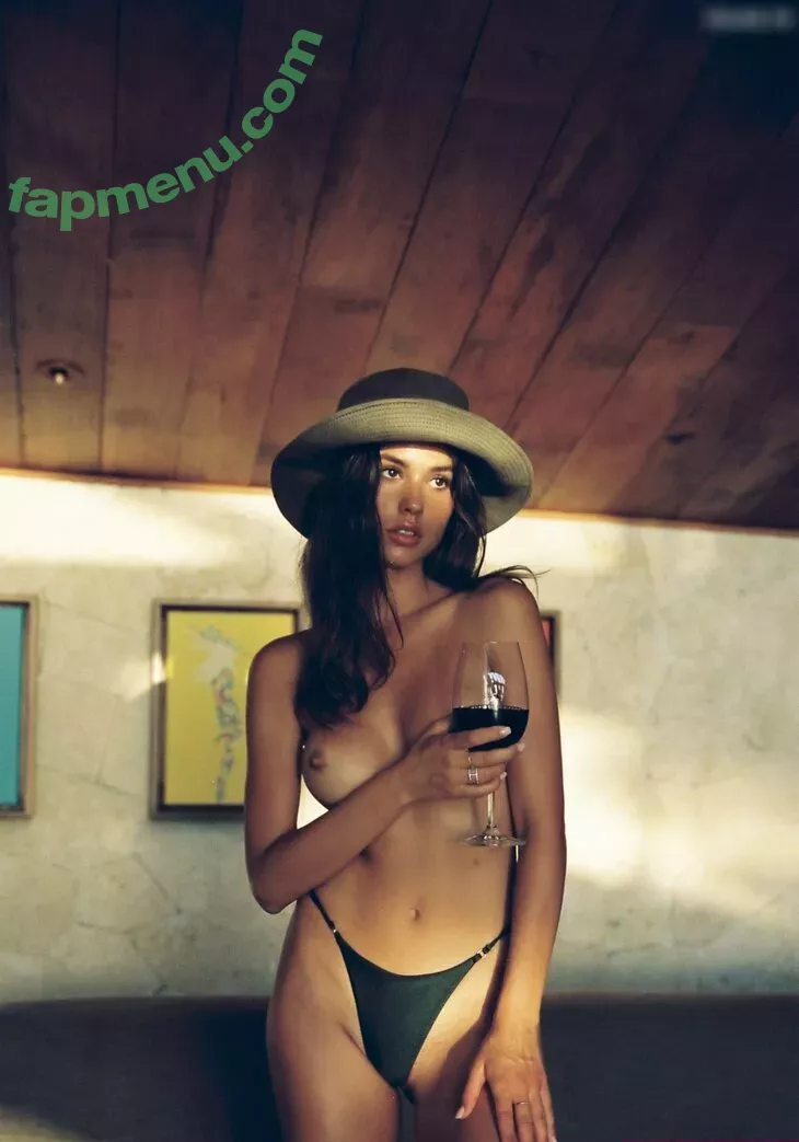 Olivia Rodrigo nude photo #3302 (oliviarodrigo)