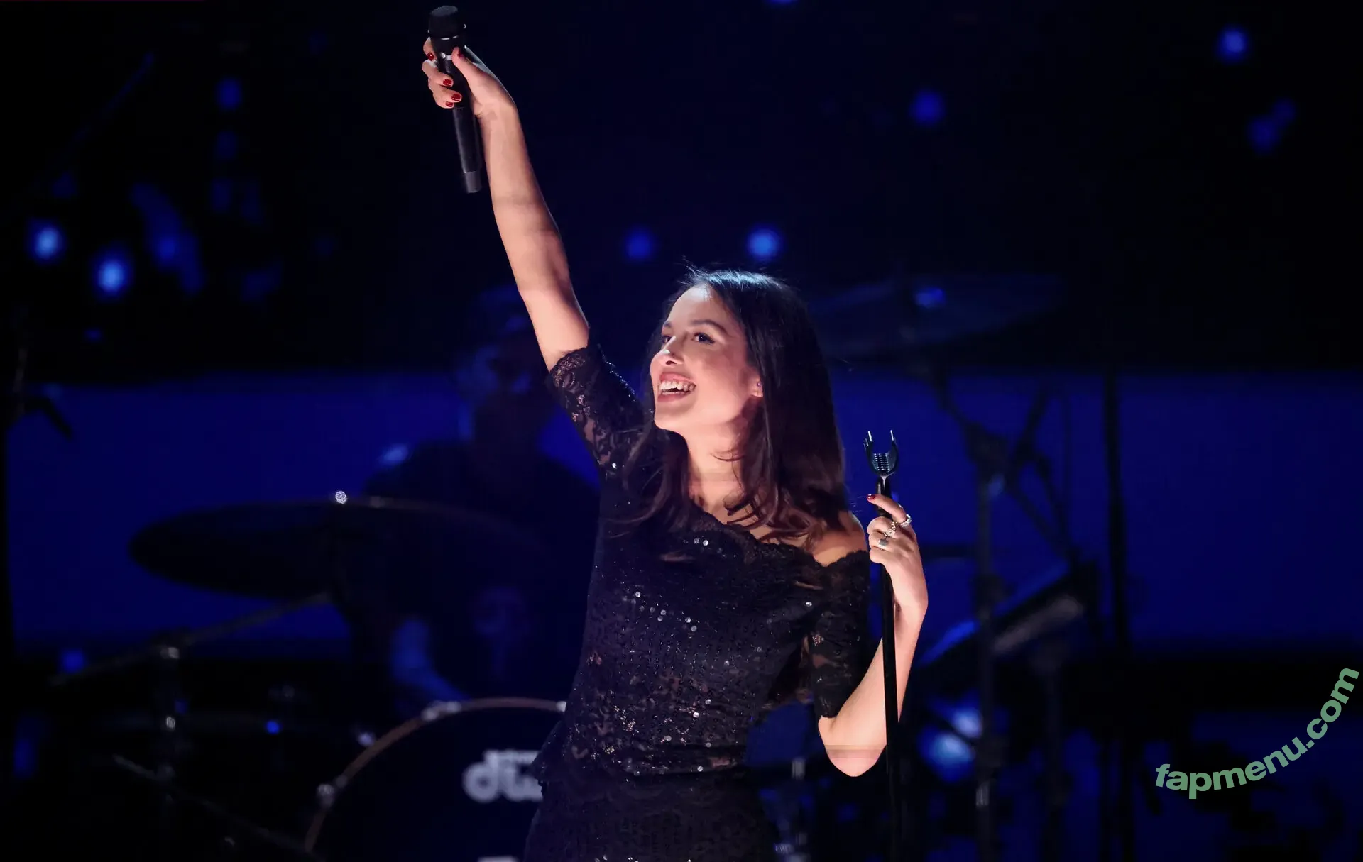 Olivia Rodrigo nude photo #3688 (oliviarodrigo)