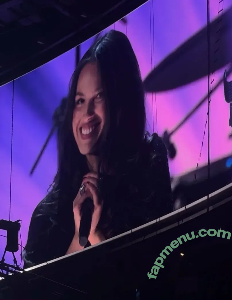 Olivia Rodrigo nude photo #3699 (oliviarodrigo)