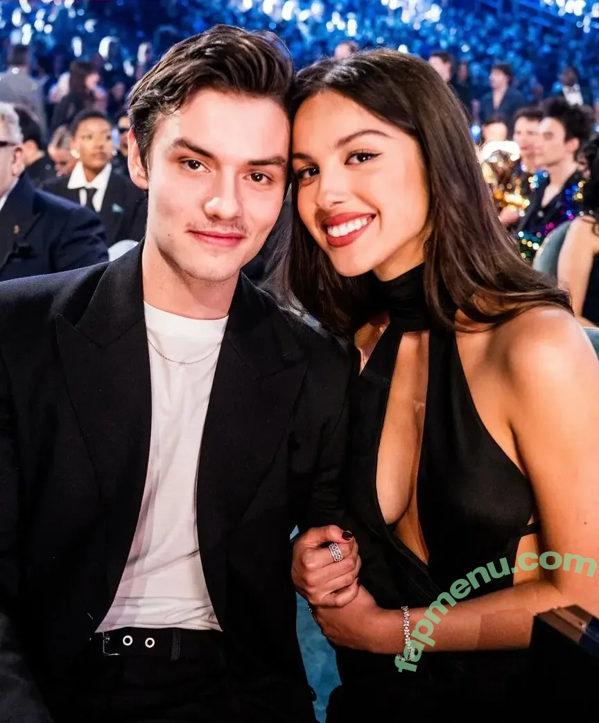 Olivia Rodrigo nude photo #3742 (oliviarodrigo)