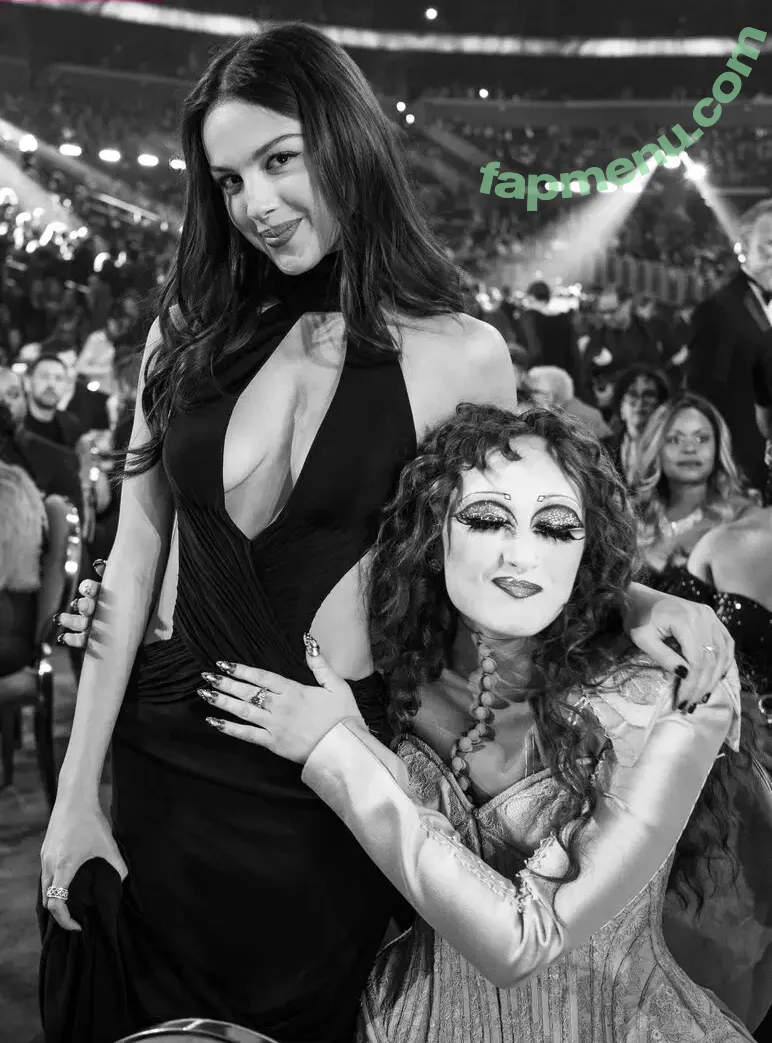 Olivia Rodrigo nude photo #3750 (oliviarodrigo)