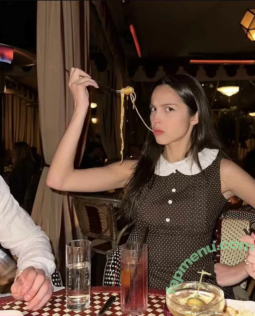 Olivia Rodrigo nude photo #3937 (oliviarodrigo)