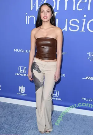 Olivia Rodrigo / oliviarodrigo nude photo #4198