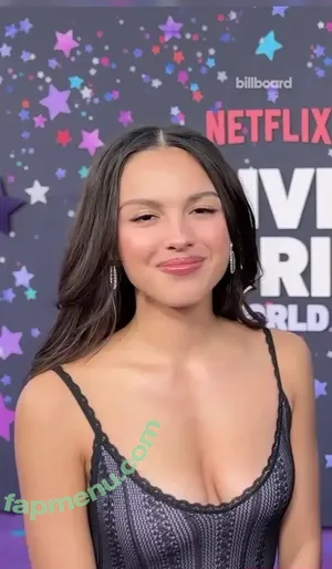 Olivia Rodrigo / oliviarodrigo nude photo #4581