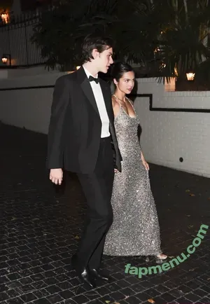 Olivia Rodrigo / oliviarodrigo nude photo #4616