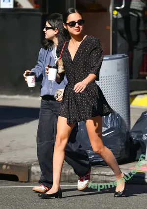 Olivia Rodrigo / oliviarodrigo nude photo #4678