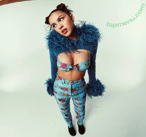 Olivia Rodrigo / oliviarodrigo nude photo #4714