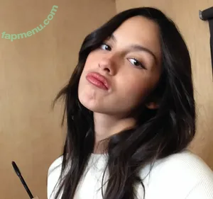 Olivia Rodrigo / oliviarodrigo nude photo #4775