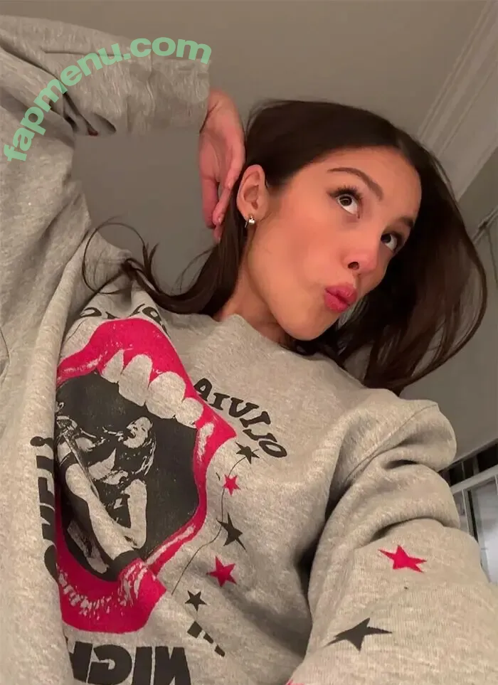 Olivia Rodrigo nude photo #4244 (oliviarodrigo)