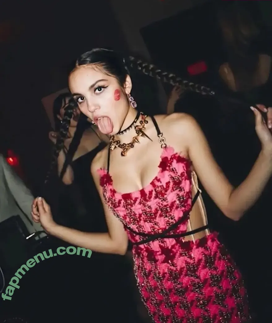 Olivia Rodrigo nude photo #4575 (oliviarodrigo)